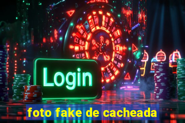 foto fake de cacheada